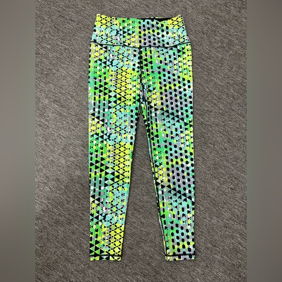 Victoria Secret Total Knockout Leggings - Picture 1 of 3